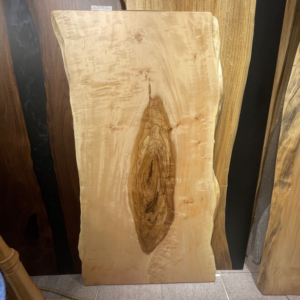 トチ一枚板[1400-670]