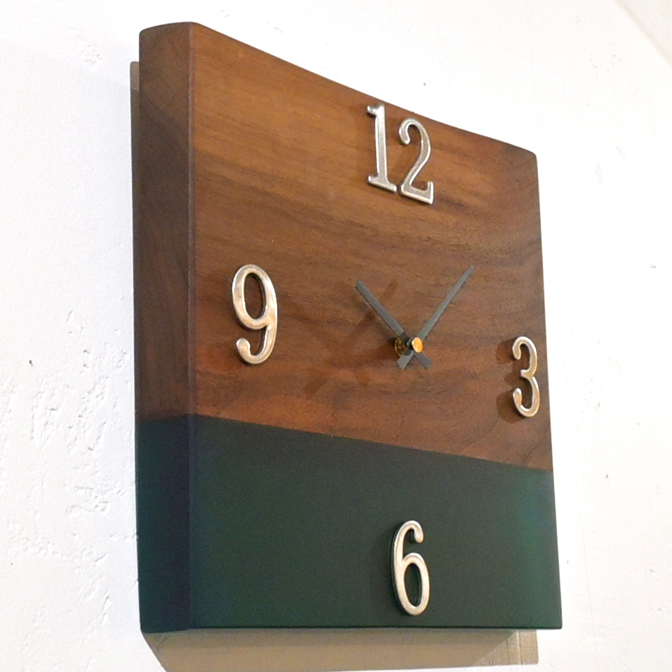 レジンウォールクロック(ブラックウォールナット×グリーン)