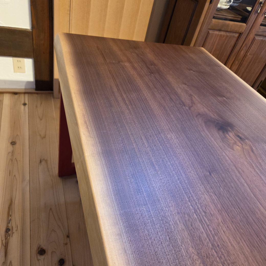 ウォールナット一枚板2100